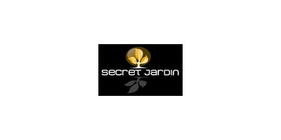    Secret Jardin stellt Pflanzenzelte in einer...